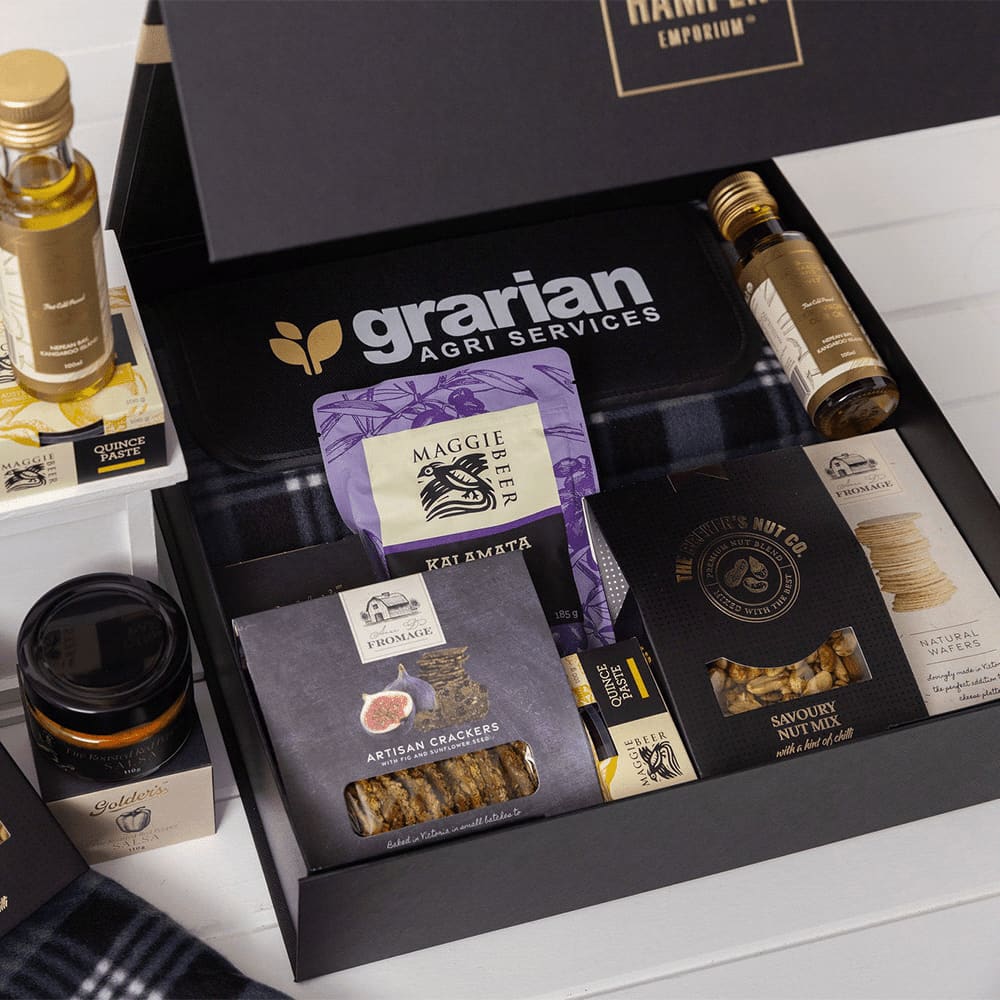 The Branded Gourmet Picnic Gift Pack - Image 2